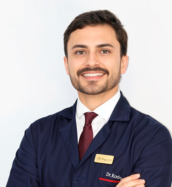dr-rodrigo-odontologia-almeida-bc